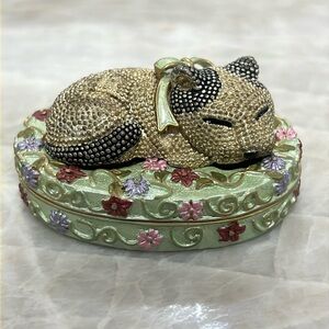 Silver Cat with green bow and sleeping on an enameled pillow trinket box